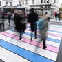 Der neue Zebrastreifen vor dem Wiener Volkstheater