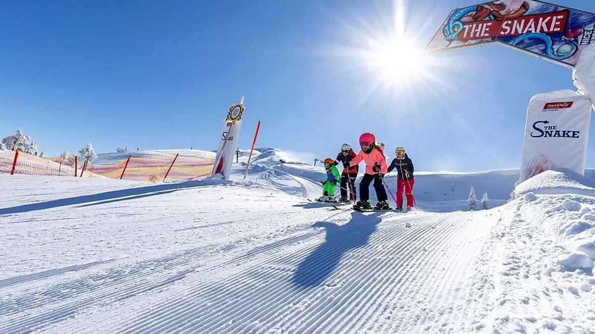 Auch eine Fahrt im "The Snake" bringt Punkte