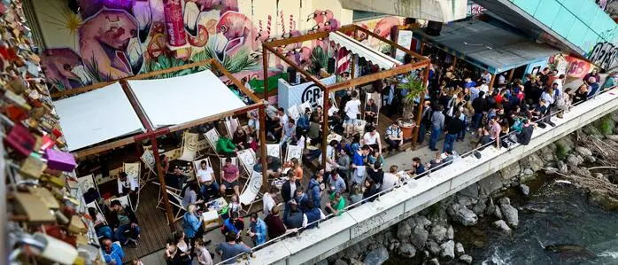 Jede Menge los unter der Hauptbrücke: Hier ein Archivbild der Eröffnung 2017