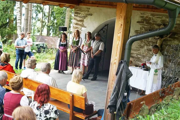 Zuvor wurde zum Marienfeiertag eine Feldmesse mit Pfarrer Eugen Länger zelebriert.