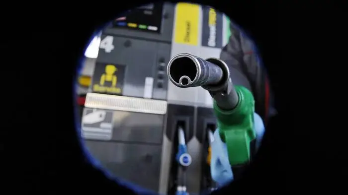 Bis Ende September wird die Mineralölsteuer (MöSt) um 1,9 Cent pro Liter gesenkt