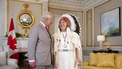 König Charles trifft First Nations National Chief Cindy Woodhouse in Ottawa