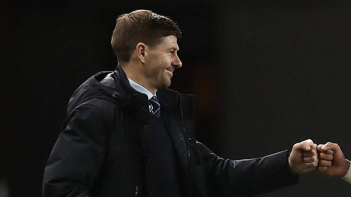 Für den früheren Liverpool-Star Gerrard ist es in der dritten Saison im Ibrox Park die erste Trophäe als Trainer