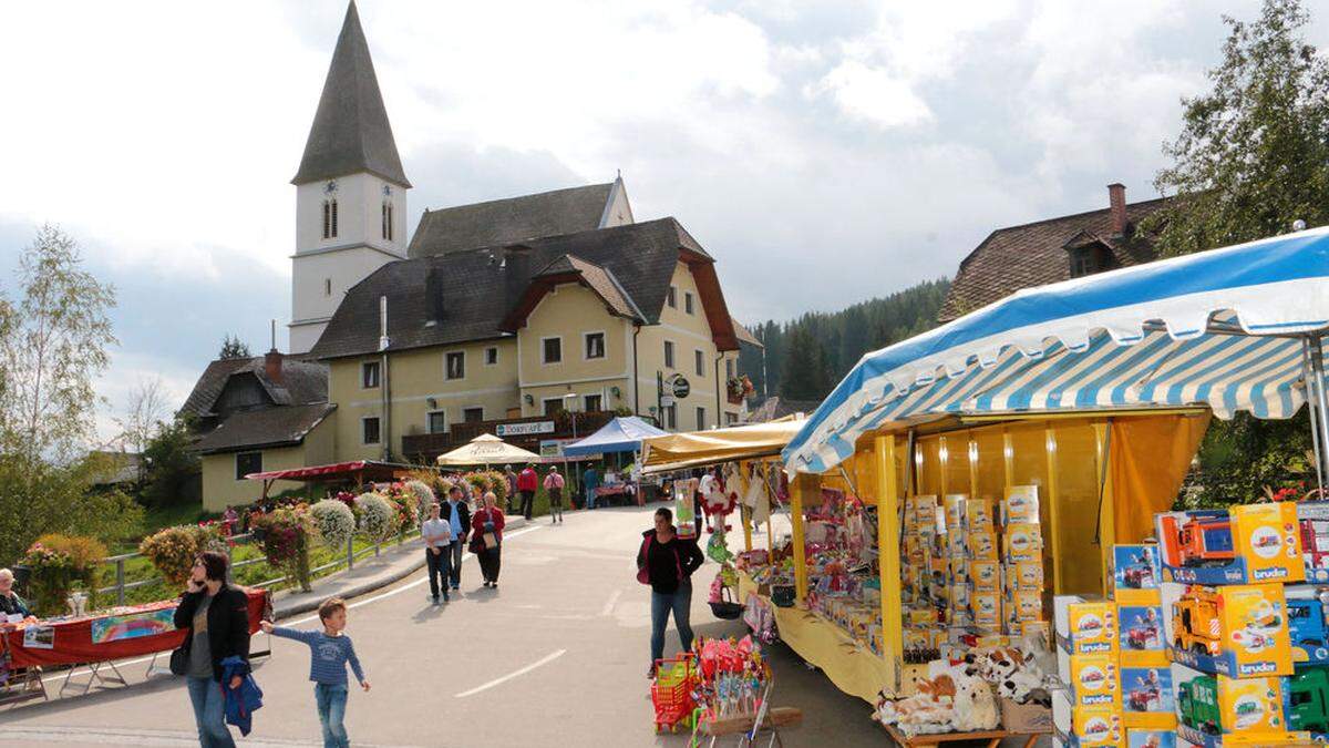 Morgen startet der „Birnkirta“ im Ortsteil Hirschegg	