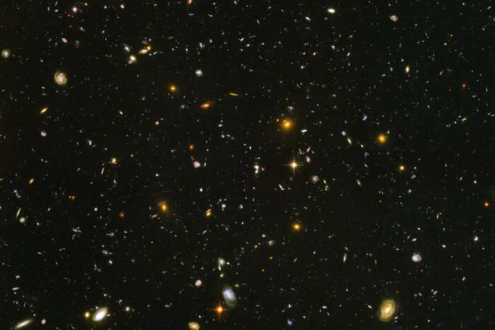 Nun haben Astronomen rund 7500 Einzelaufnahmen des "Hubble"-Weltraumteleskops zu einem Panoramabild mit 265.000 Galaxien kombiniert.