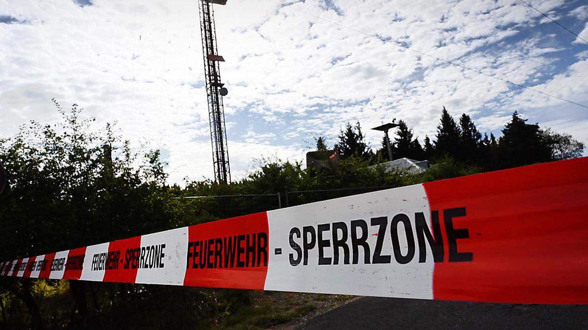 Wartungsgondel an Sendeturm in Hessen abgestürzt: Drei Tote