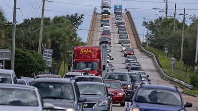 Bewohner flüchten aus Florida aus Angst vor Sturm "Matthew".