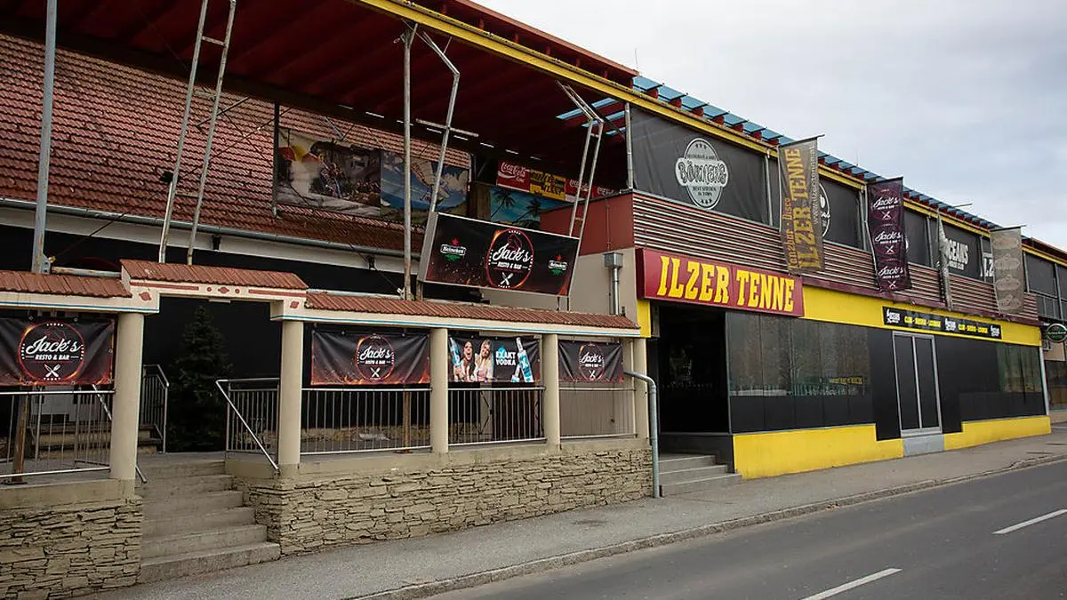 Im Gastronomiezentrum "Ilzer Tenne" sind neben der Tenne aktuell der Oceans House Club und das Rockhaus untergebracht