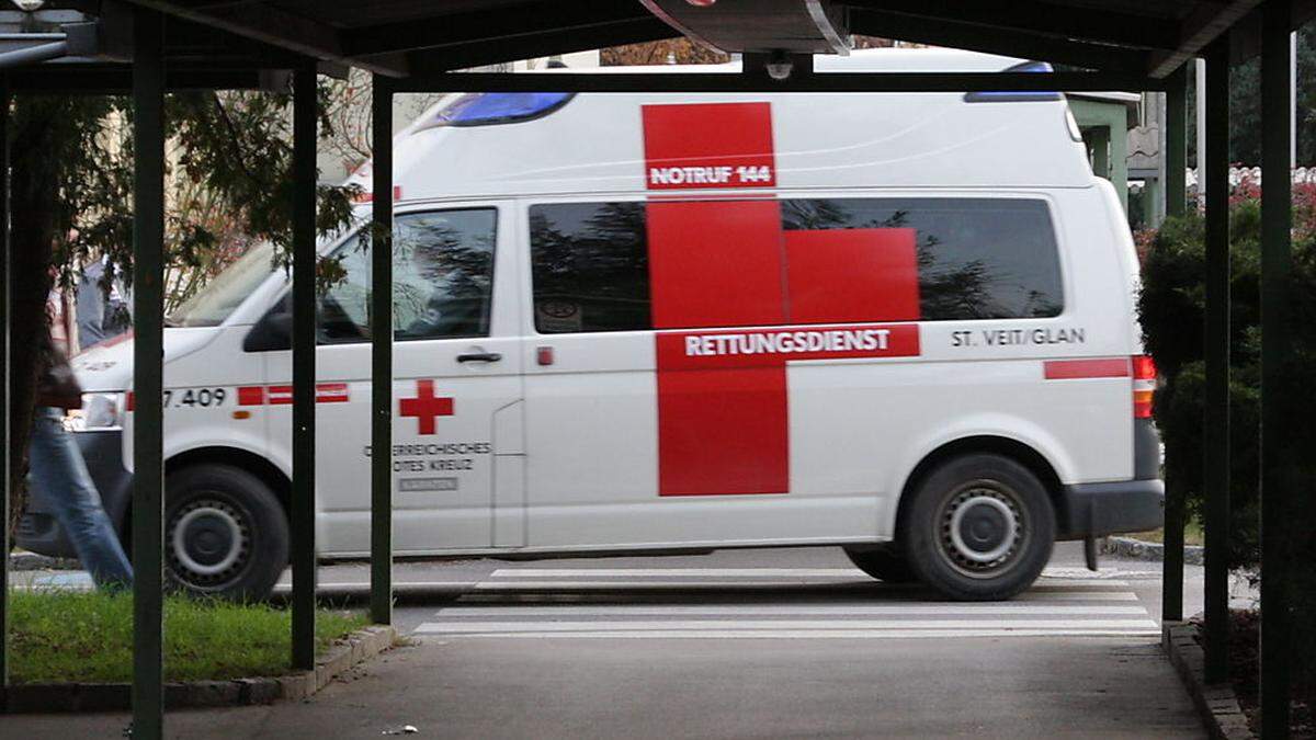 Der Verletzte wurde ins LKH Villach eingeliefert