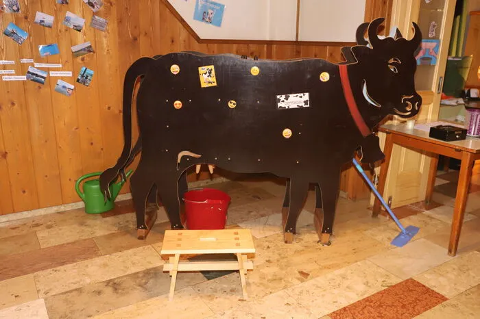 Die Besucher konnten unter anderem im Wettmelken antreten.