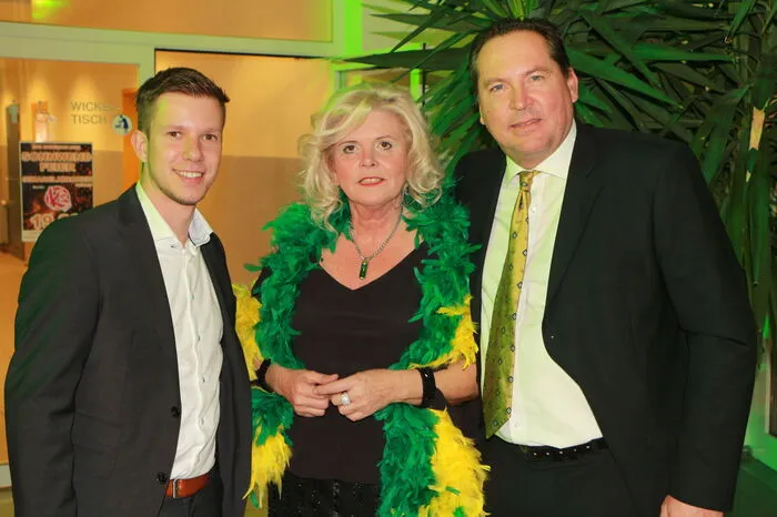 v.l. Gemeindrat Robert Wölfler, Vizebürgermeisterin Brigitte Bierbauer-Hartinger, Vizebürgermeister Josef Gerstmann