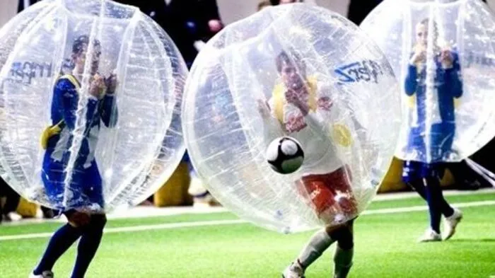 Zum ersten Mal findet in Debant ein Bubble Soccer Turnier statt