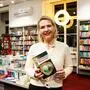 Bestsellerautorin Claudia Rossbacher präsentierte in der Buchhandlung Moser ihren 15. Steirerkrimi