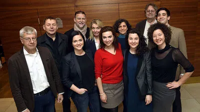 Martha Bißmann (rechts außen) erzählte, dass im ihrem Klub "so mancher auch der Meinung war, ich hätte eine Watsche für mein Verhalten verdient und dass ich aus dem Klub rausgeschmissen werden sollte, weil meine Forderungen so unverschämt seien". 