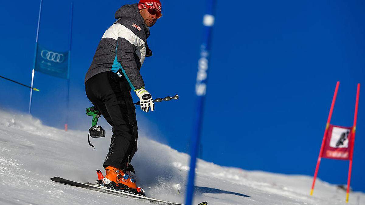 ÖSV-Herre-Technik-Chef Marko Pfeifer lotste Marcel Hirscher und sein Team zum Training an den Weißensee.