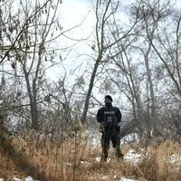 Einsatzkräfte der Polizei am Fundort der Leiche des ehemaligen Justiz-Sektionschefs Christian Pilnacek an einem Nebenarm der Donau in Rossatz-Arnsdorf