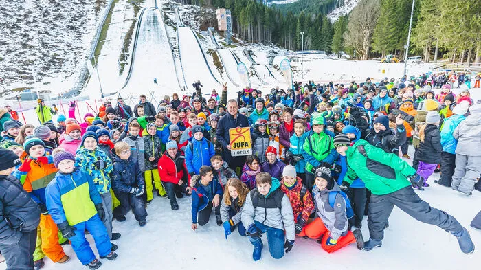 Schülerinnen und Schüler aus der Steiermark, Ober- und Niederösterreich sowie Wien tummelten sich beim 2. Nordischen Wintersportevent in der Eisenerzer Ramsau.