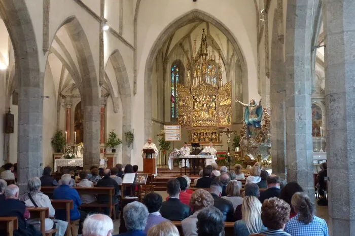 Gottesdienst wurde gefeiert.