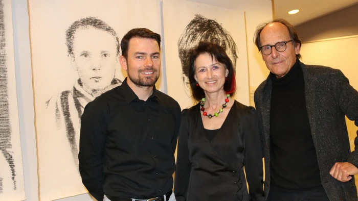 Die Vernissage fand im Rahmen des Projektes "#denk_ART" der NMS Bleiburg statt.