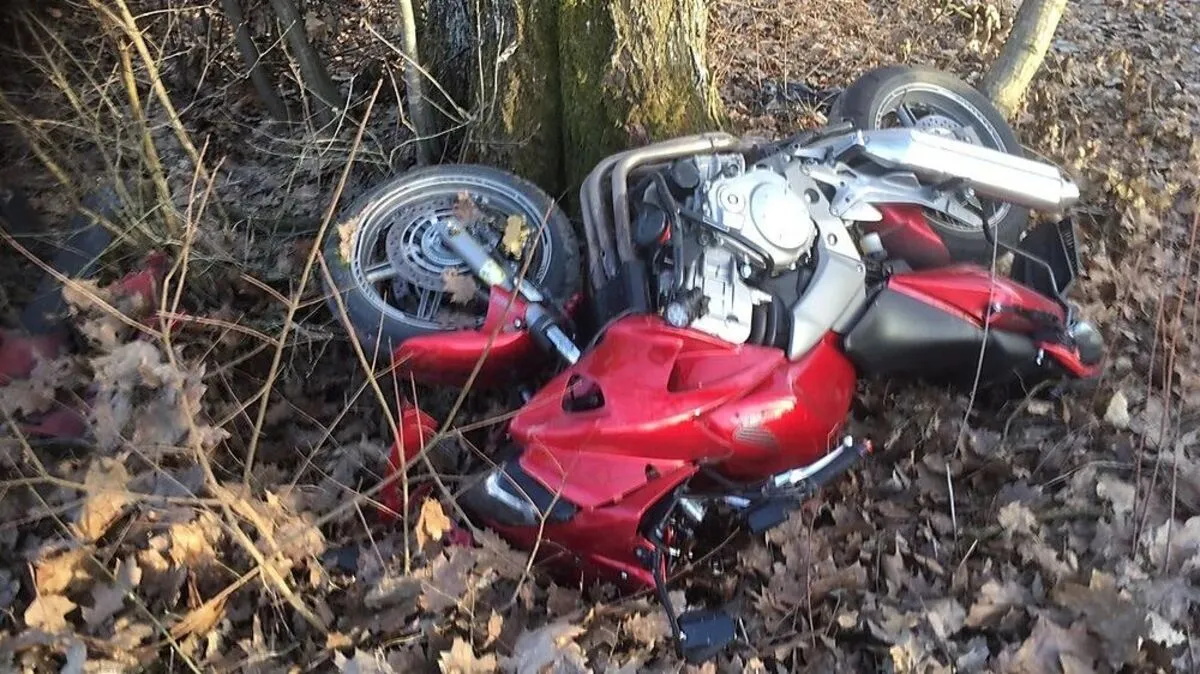 Der 62-jährige Motorradlenker wurde ins LKH Graz geflogen