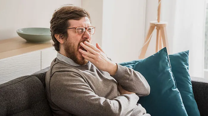 Wenn wir die Zeit künstlich auf der Uhr umstellen, erleben wir einen kleinen Jetlag