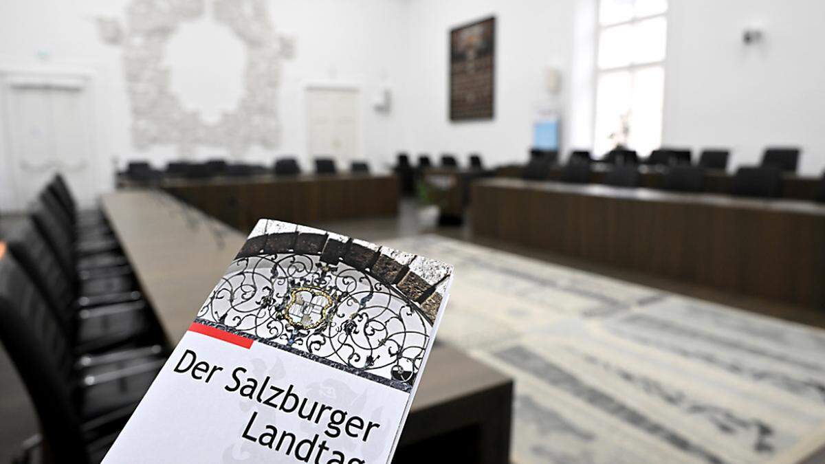 Erstmals wird Salzburg von einer Koalition aus ÖVP und FPÖ regiert. 