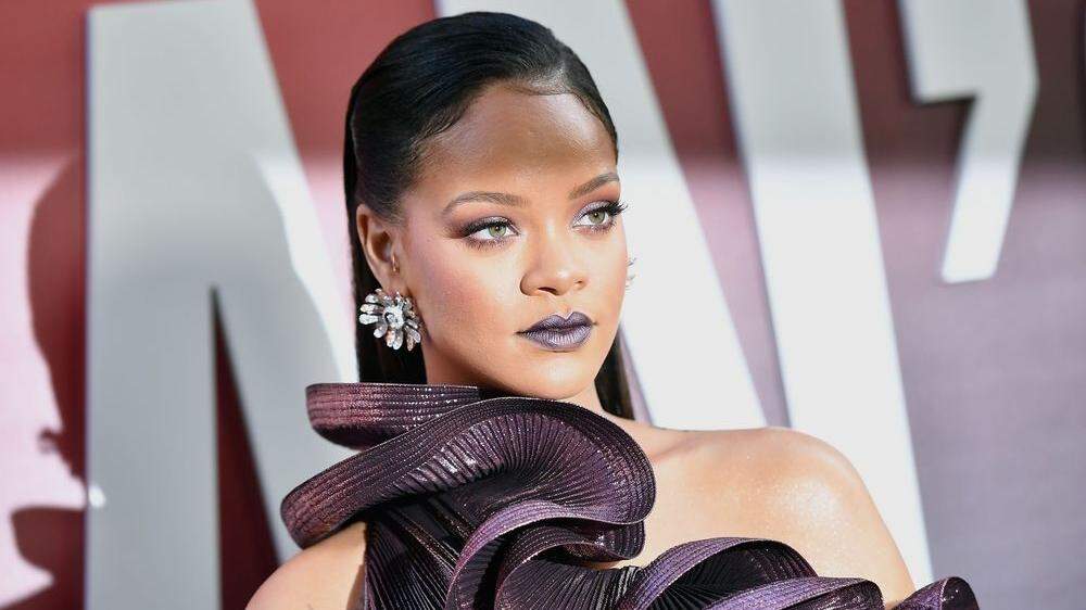 Sängerin Rihanna (Archivbild) trug in New York eine oststeirische Andy Wolf-Sonnenbrille