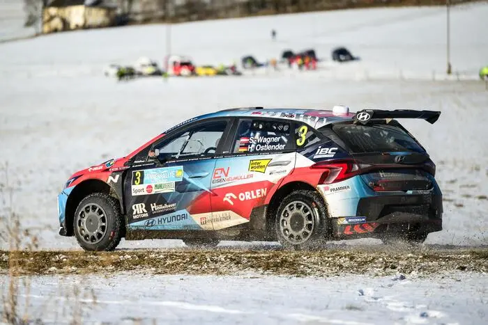 Simon Wagner setzt sich in der Südsteiermark nach überstandener Operation wieder hinter das Steuer