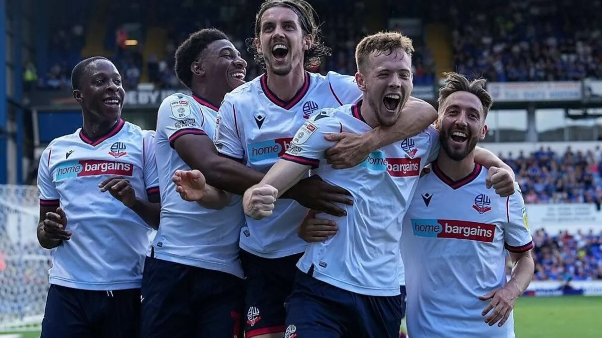 In der League One liegt Bolton nach acht Spieltagen auf Rang acht.