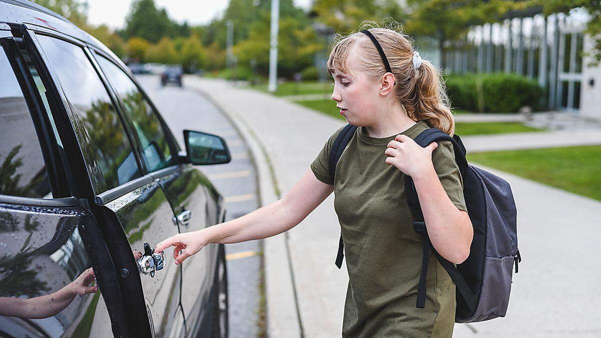 Mehr als ein Drittel der Kärntner Schüler wird von den Eltern in die Schule gebracht 