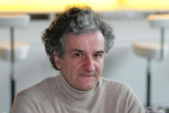 Bertran Conrad-Eybesfeld hat ein Faible für zeitgenössische Skulpturen