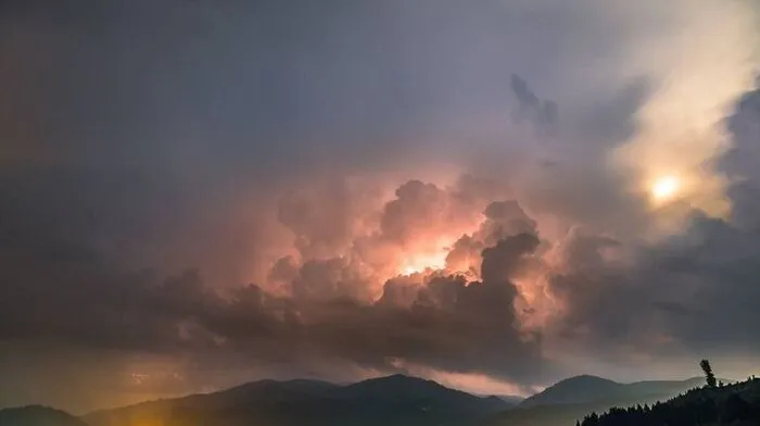 Spektakuläres Wetter-Foto der "Stormhunters"