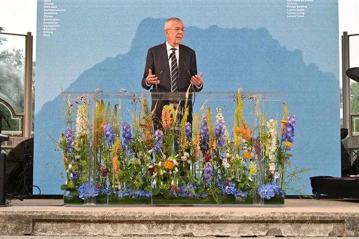 Bundespräsident Alexander Van der Bellen über die "Presse": "Die Demokratie wird Sie brauchen".
