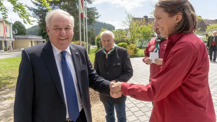 In Trofaiach konnte Landeshauptmann Hermann Schützenhöfer - er ist auch Präsident der steirischen Pfadfinder - am Dienstagmittag das neu sanierte Pfadfinderhaus feierlich eröffnen.