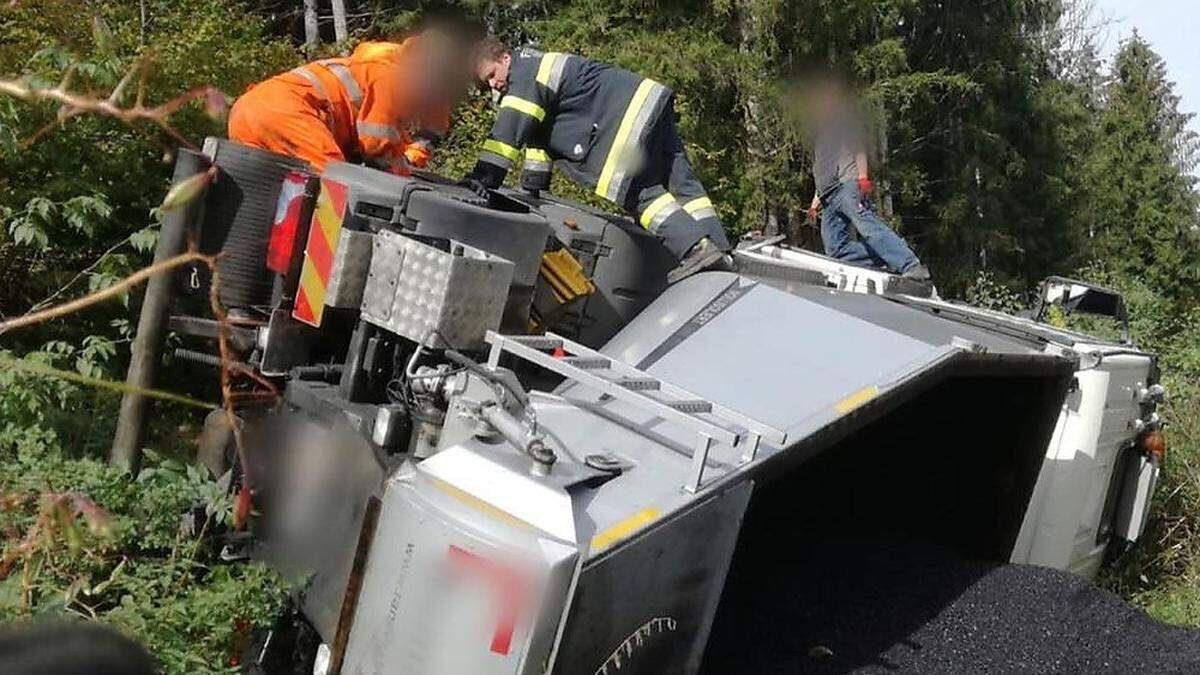 Alle Hände voll zu tun hatte die Feuerwehr bei der Bergung