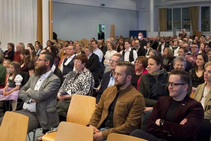 Klicken Sie sich durch weitere Fotos.