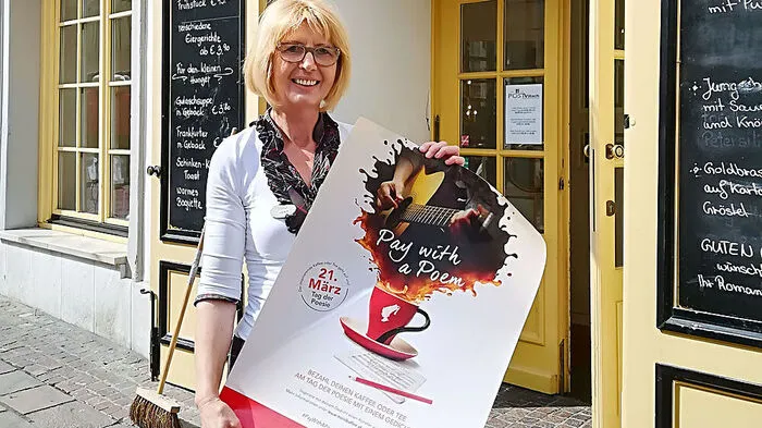 Die Mitarbeiter des Hotels "Zur Post" in Villach freuen sich schon auf kreative Gedichte