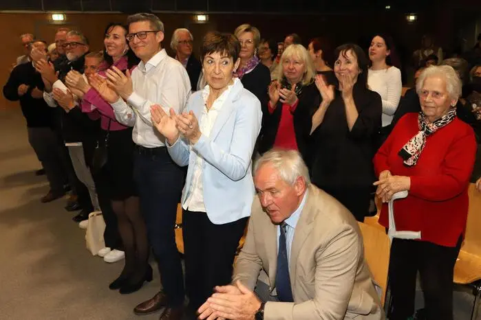 Es gab zum Schluß Standing Ovations für die Stadtkapelle Feldkirchen.