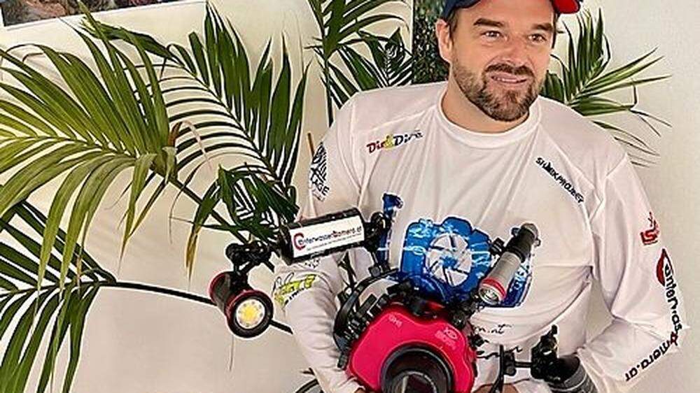 Saschl mit seiner – ein paar tausend Euro teuren –  Kamera