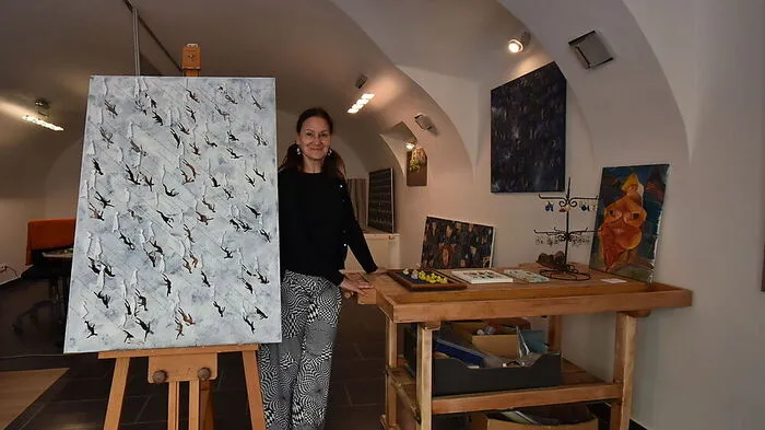 Capeller zeigt stolz ihre Werke im neuen Atelier