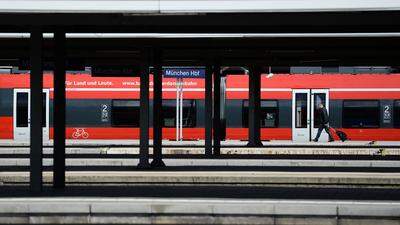 Abgesehen von einzelnen Verspätungen hat sich die Situation an Deutschlands Bahnhöfen wieder normalisiert