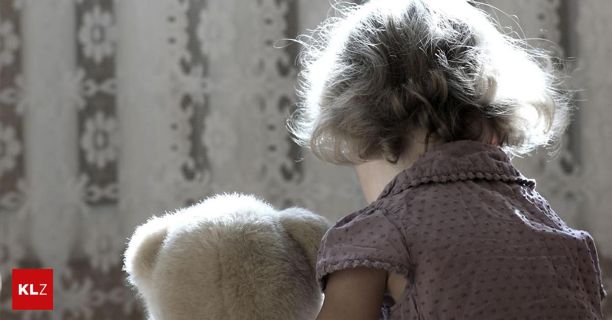 Nach-Kindesabnahme-Frau-attackierte-ihren-Ex-Partner-mit-Messer