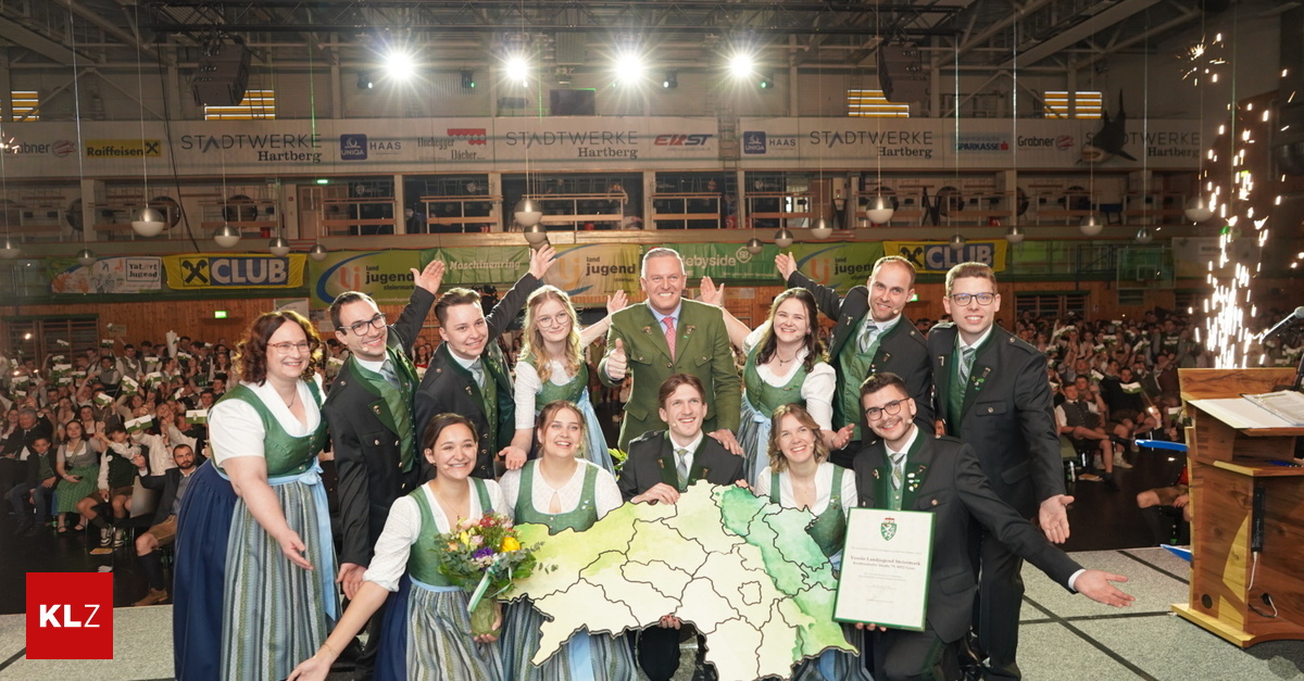 Verleihung-Landjugend-darf-ab-sofort-das-Landeswappen-tragen