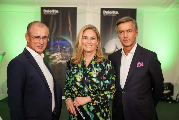 Josef Klug, Moderatorin Kathrin Ficzko und Harald Breit