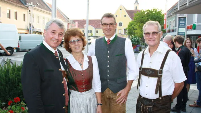 Ein Fest für den Steirischen Wein: Freitagabend wurde die 50. Steirische Weinwoche in Leibnitz eröffnet.