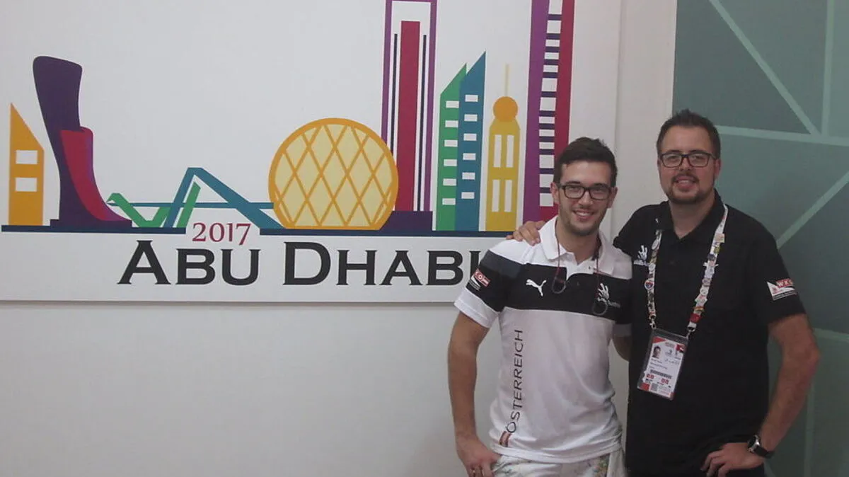 Sebastian Gruber und sein Trainer und WorldSkills-Experte Michael Tobisch