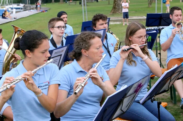Übrigens: Ein Video vom Konzert am Längsee gibt es auf Facebook Kleine Zeitung St. Veit/Feldkirchen zu sehen! 