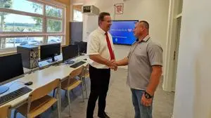 Hans-Peter Reisinger in der neuen Schule