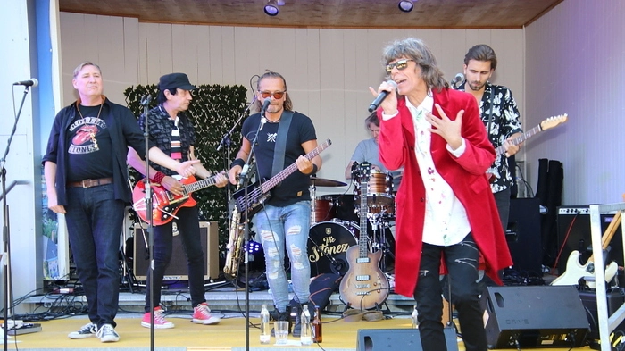 „The Stonez“ rund um Vocalist Hans Irker transportierten das Feeling des 1962 gegründeten und noch immer aktuellen Rock-Phänomens wie keine zweite Band.