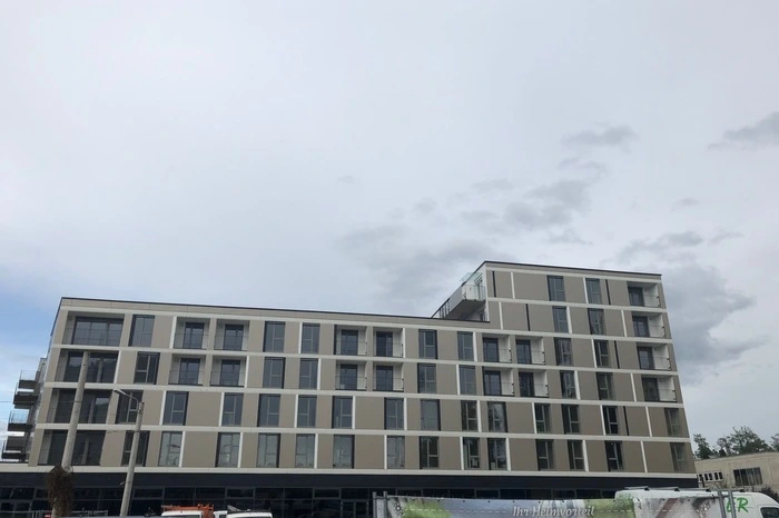 Vor dem neuen Venta-Wohnkomplex sollen ein Brunnen und Bäume kommen.